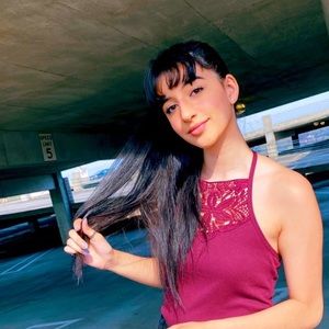 Meet your Posher, Sara